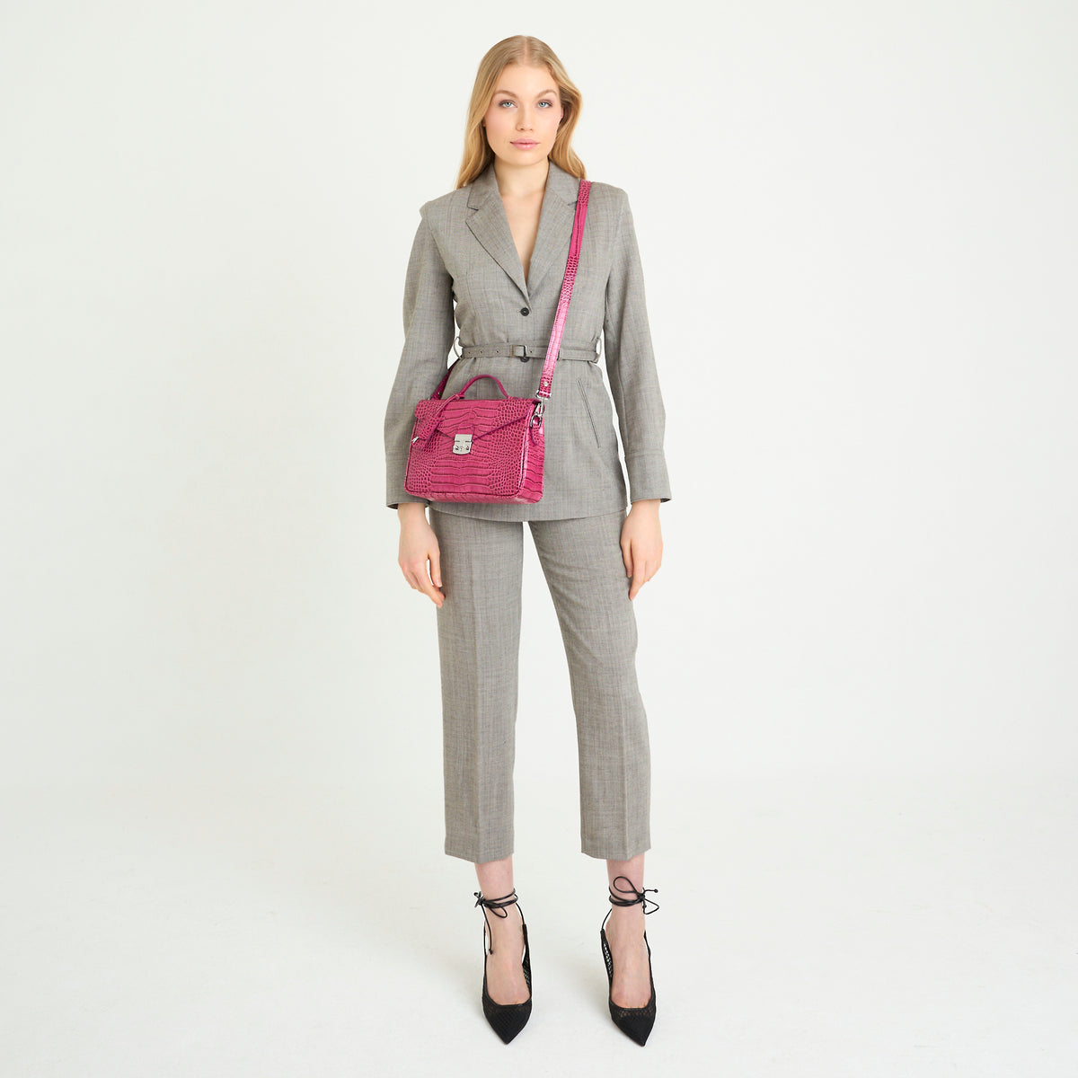 MARLY | Umhängetasche Croco blush pink/silber - full body