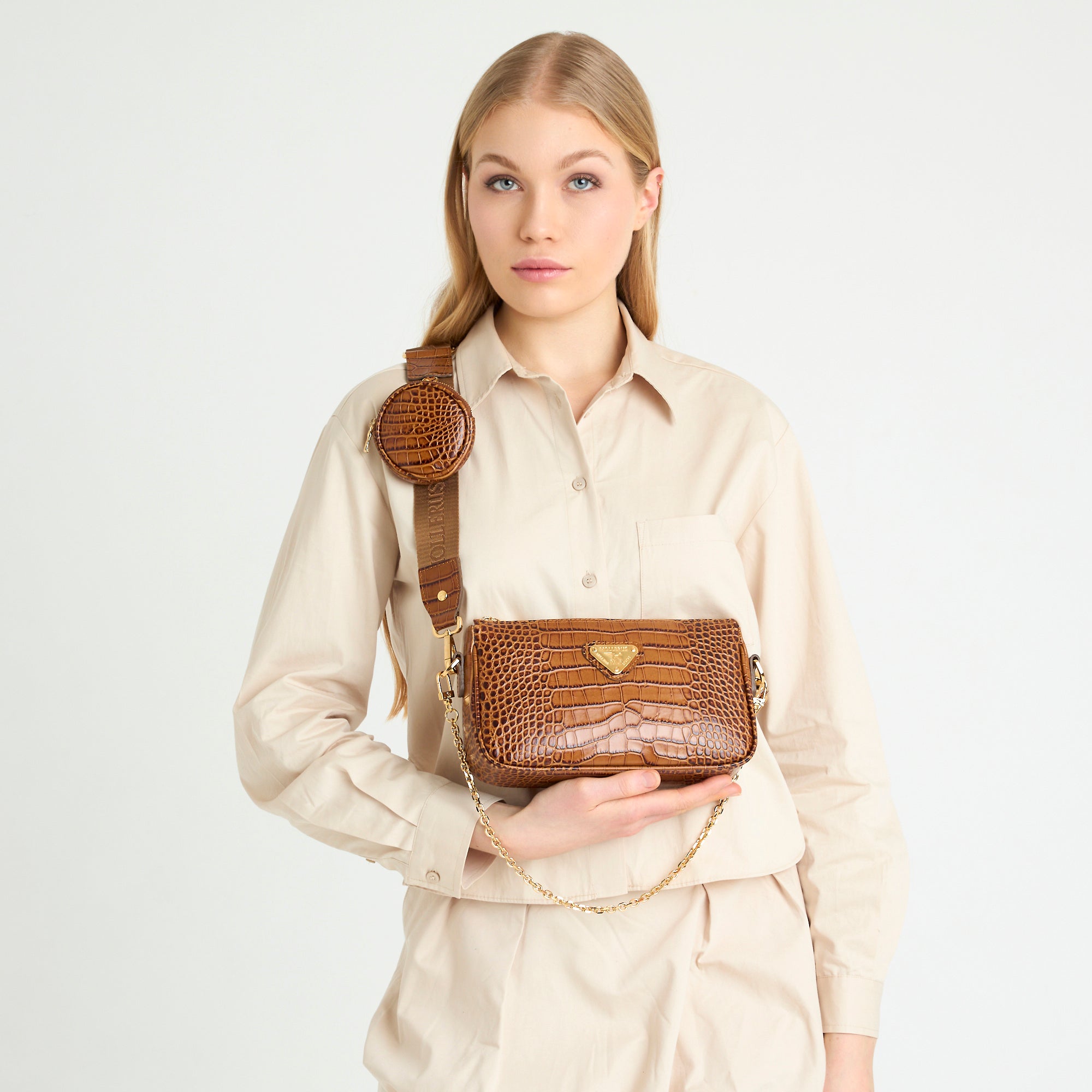 ZELL| Umhängetasche Croco honey braun/gold - on body