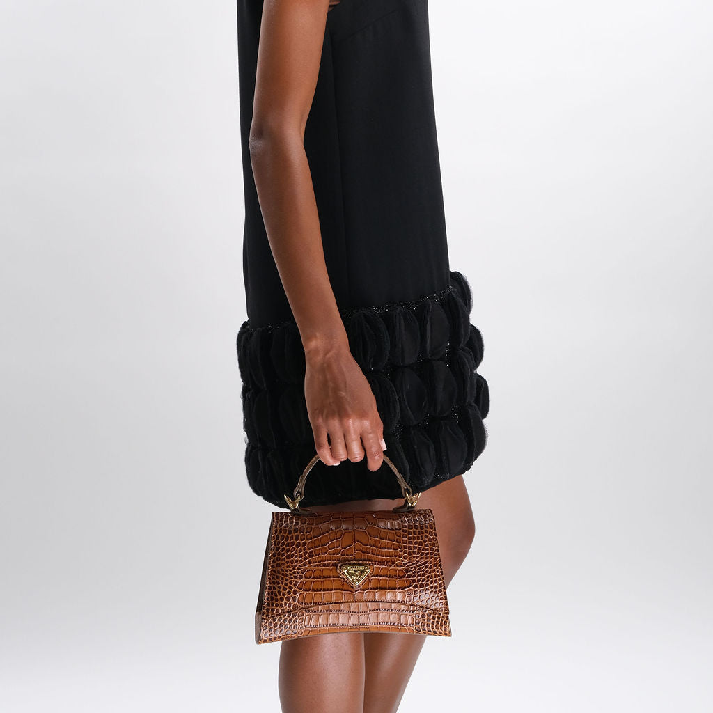 ROMONT | Borsa a tracolla Croco honey marrone/oro - indossata