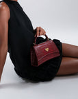 ROMONT | Umhängetasche Croco antique rot/gold - ON BODY