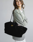 ANDERMATT | Schultertasche Wildleder classic schwarz/gold - detail