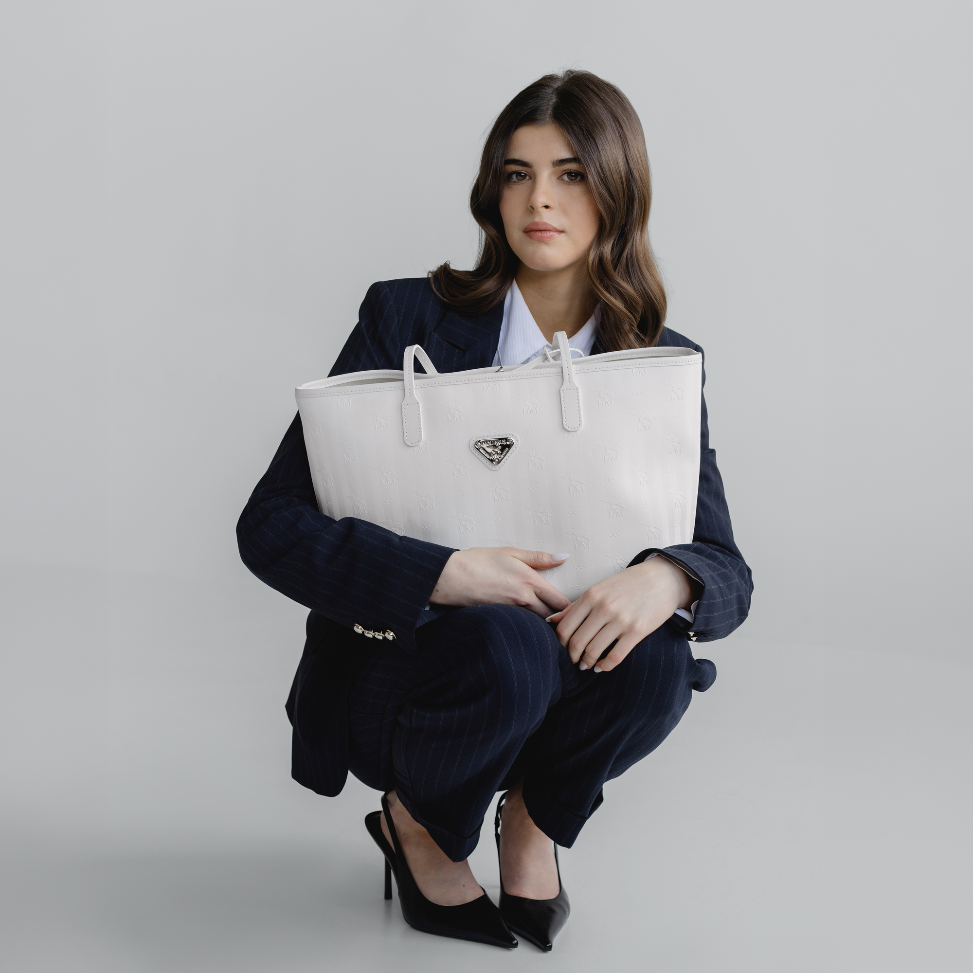 BERN | Shopper snow weiss/silber - on body 