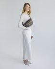 BRIENZ | Gürteltasche fango braun/gold - full body 