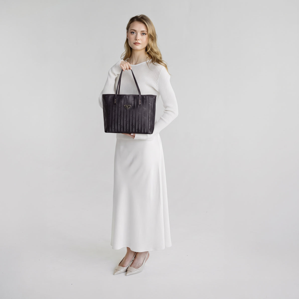GENF | Shopper Diamonds classic schwarz/silber - getragen