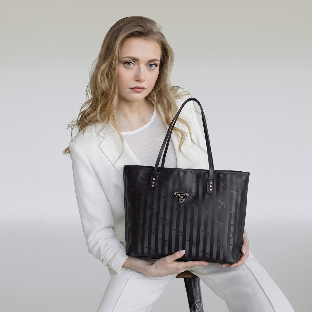 GENF | Shopper Diamonds classic schwarz/silber - getragen