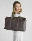 MADRID | Reisetasche fango/braun gold - close up