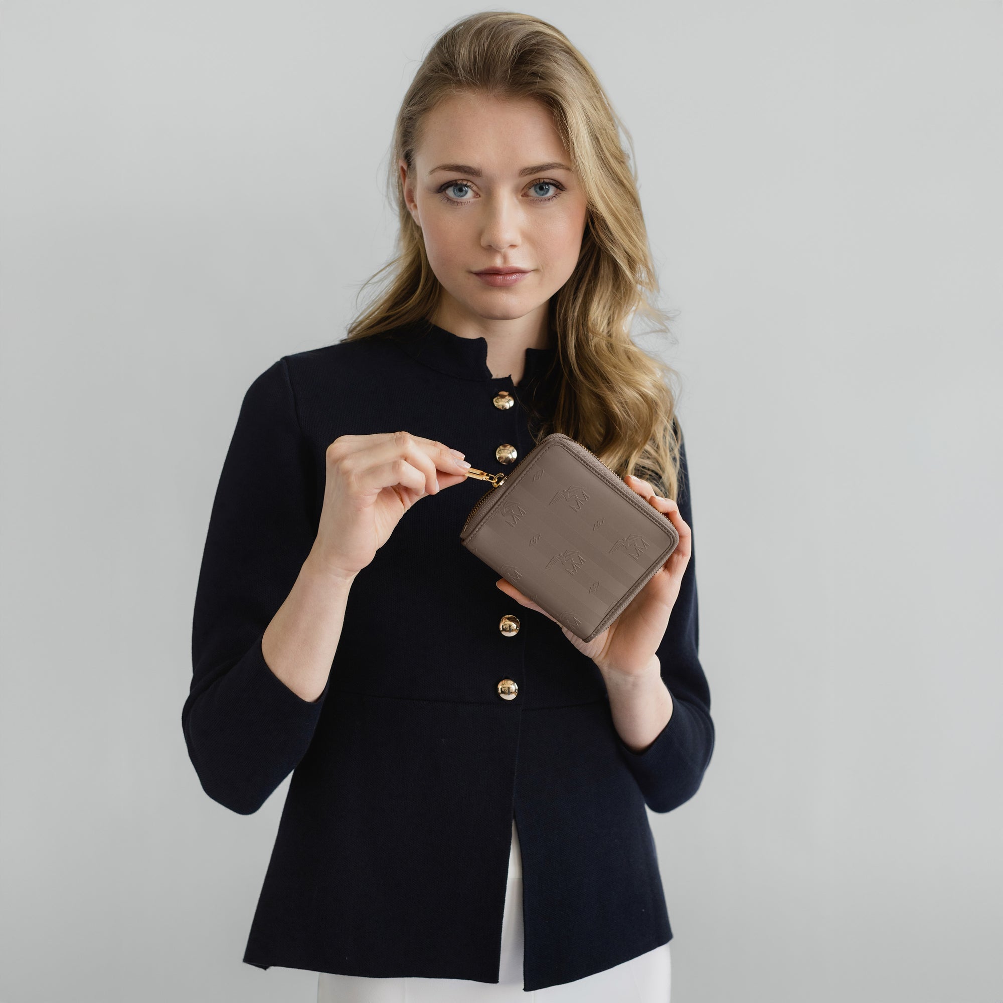 NIEDERHORN | Portemonnaie taupe grau/gold - on body 