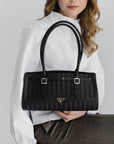 RUE | Schultertasche classic schwarz/silber - detail 