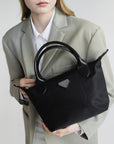 WENGEN | Shopper Nylon classic schwarz/silber - detail