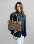 WITTNAU | Handtasche Wildleder braun/gold - close up