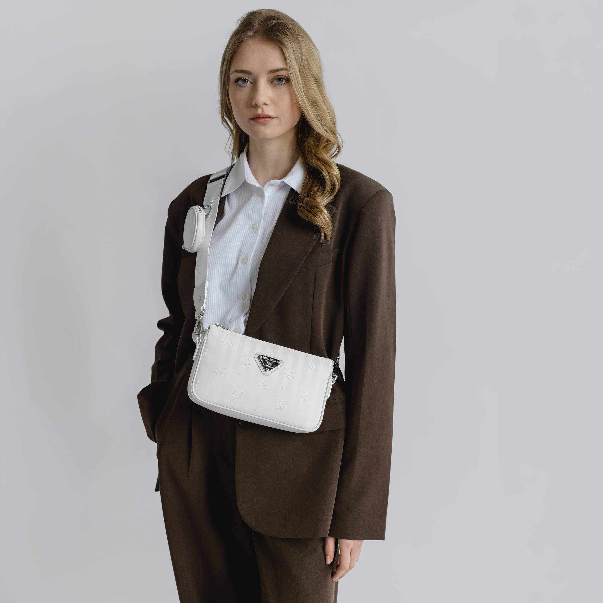 ZELL | Umhängetasche snow weiss/silber - detail 