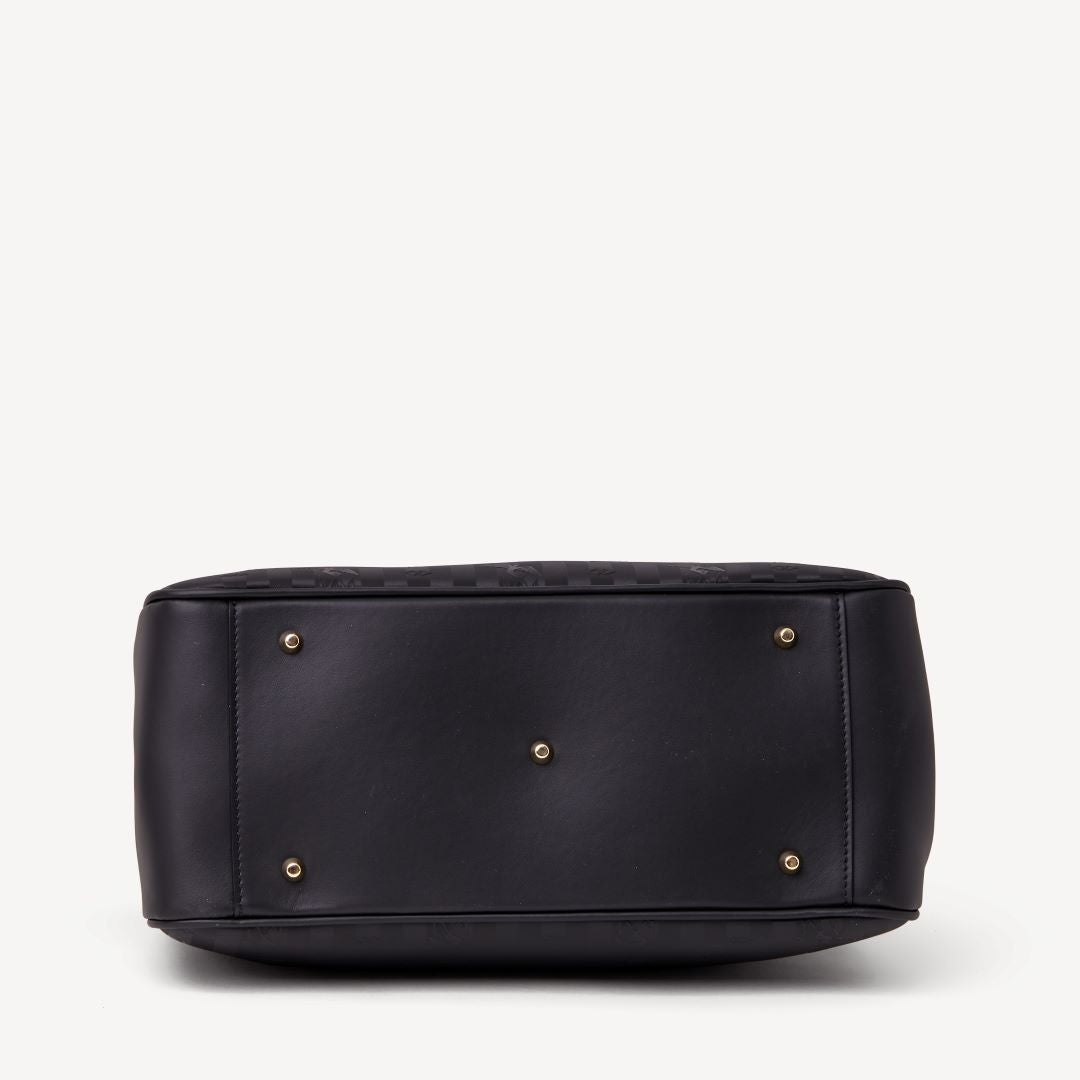 Donat classic schwarz gold unterseite Maison Mollerus