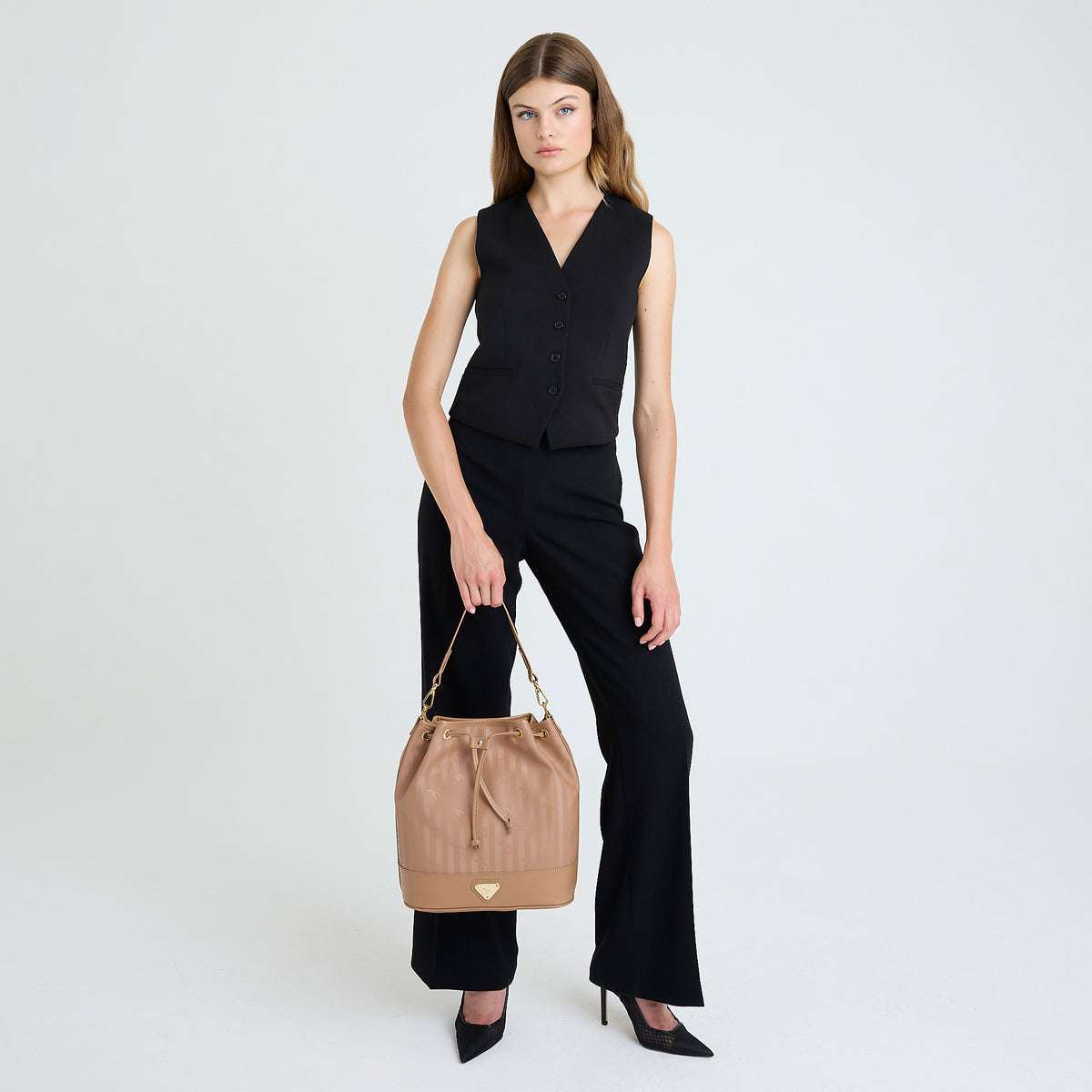 NIESEN | Beuteltasche cappuccino beige/gold - full body