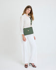 WIL | Umhängetasche olive grün/nastro/gold - FULL BODY