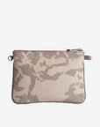 TAMINS | Umhängetasche camouflage beige/silber - von hinten 