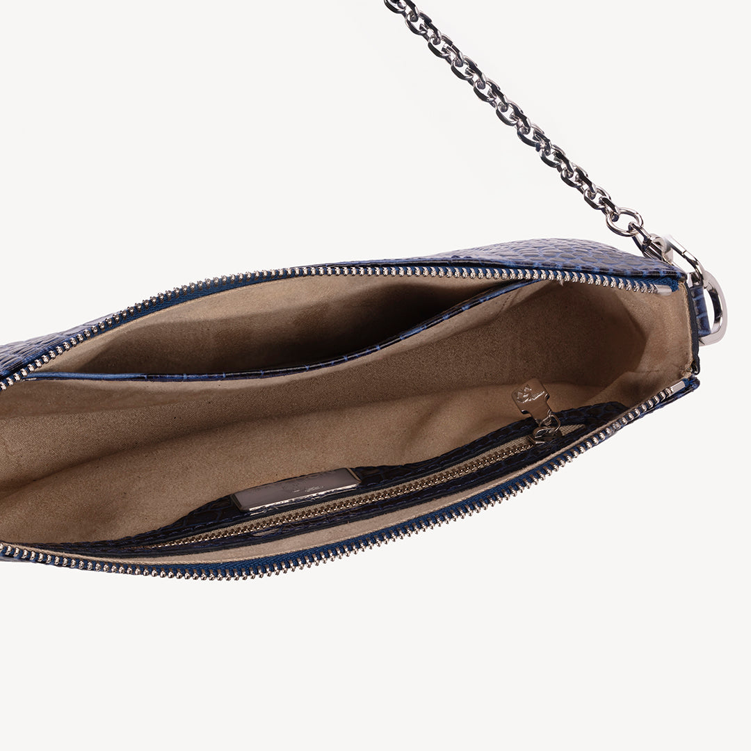 ZELL | Umhängetasche Croco Sapphire blau/silber - innen