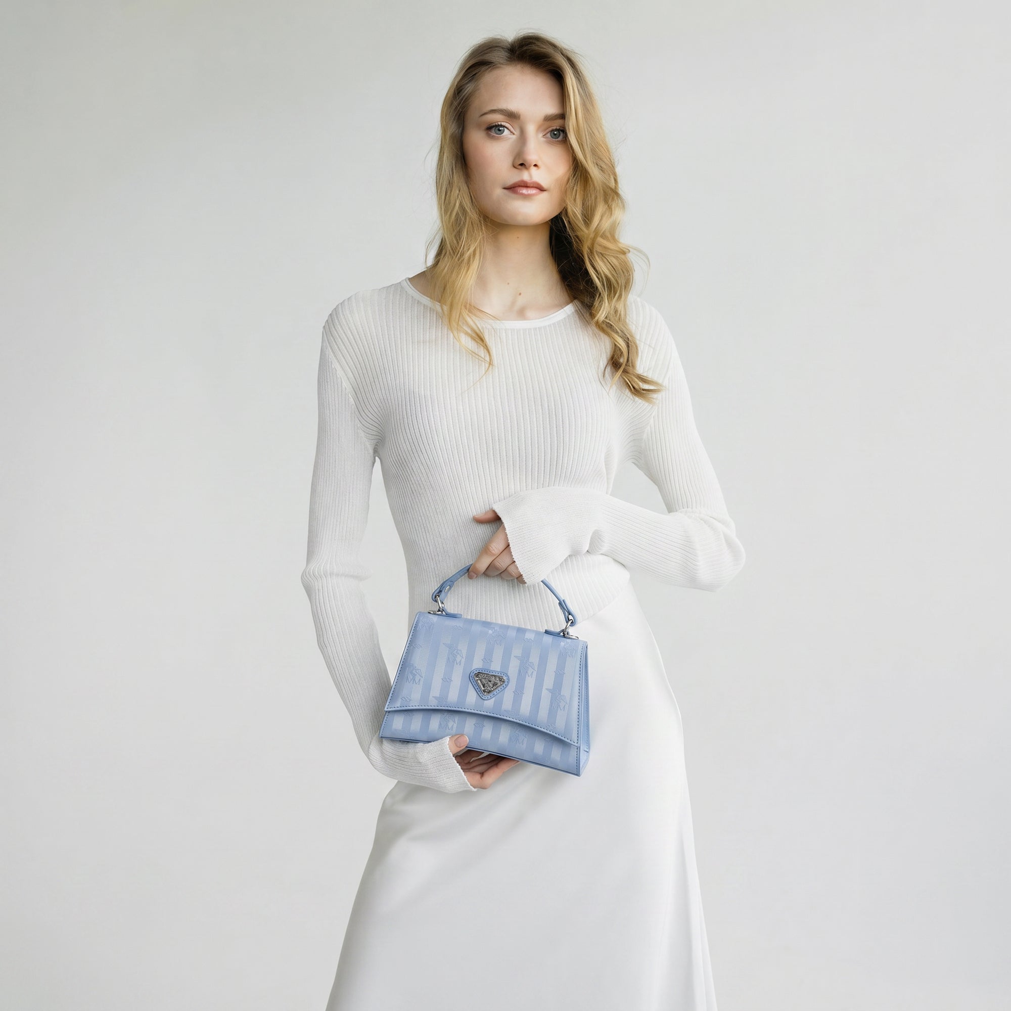 ROMONT | Umhängetasche metallic silber/sky - pn body