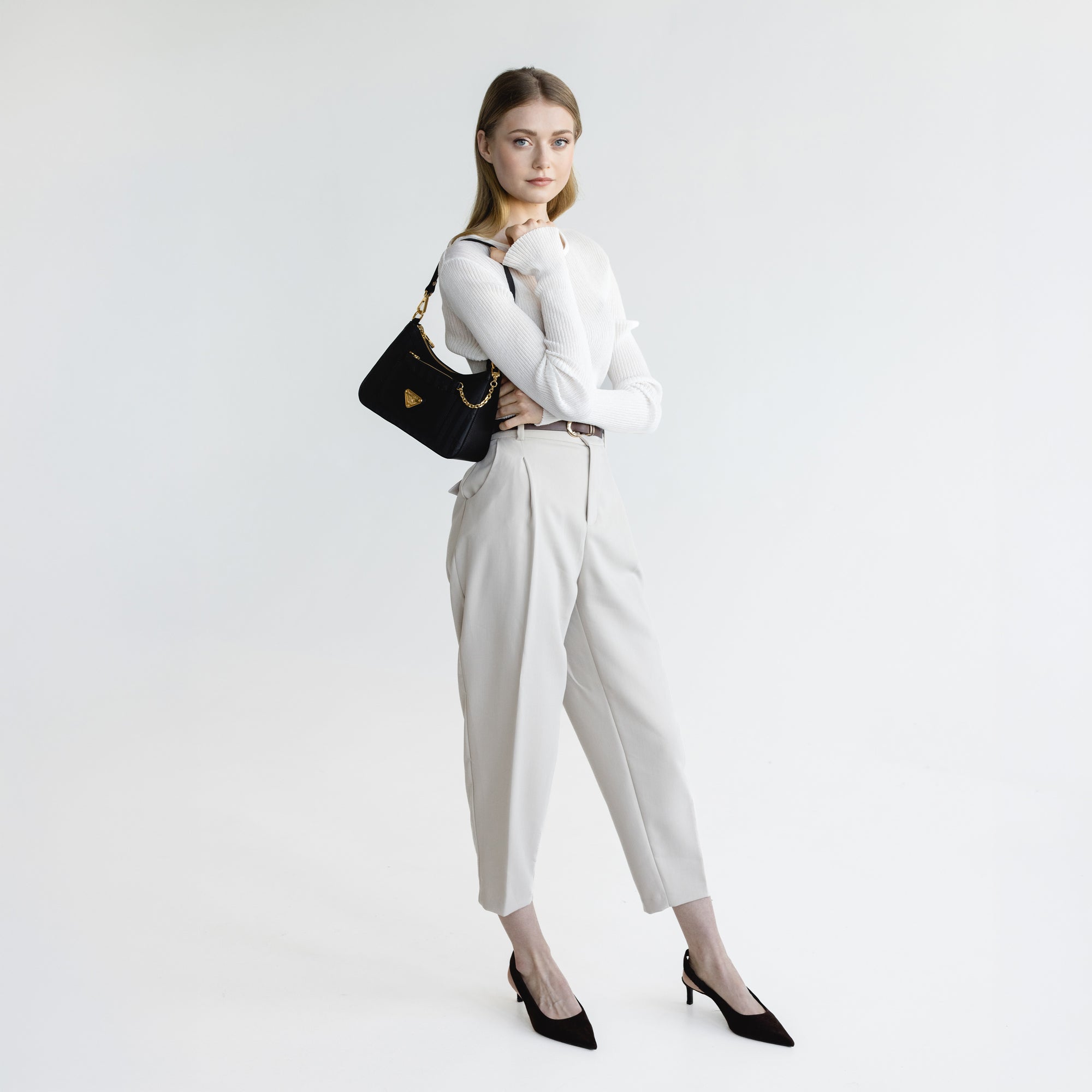 CASTIEL | Schultertasche classic schwarz/gold - full body
