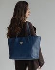 BERN | Shopper deep blau/silber - moodbild