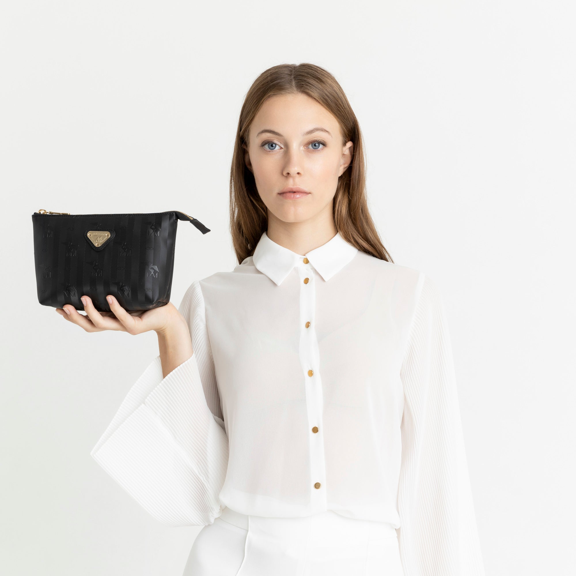 GONZEN | Necessaire classic schwarz/gold - ON BODY