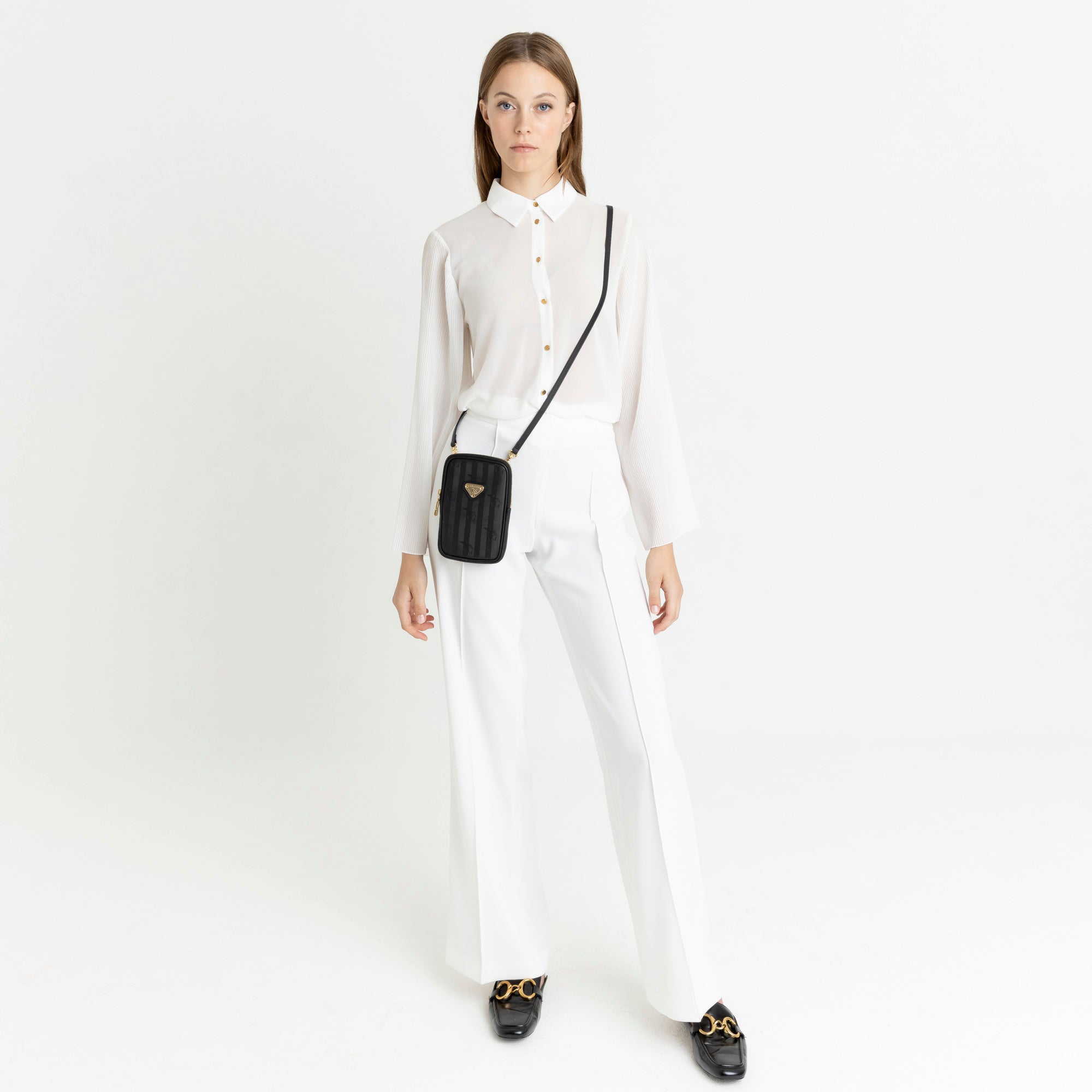 WILDHORN | Handyportemonnaie classic schwarz/gold - FULL BODY