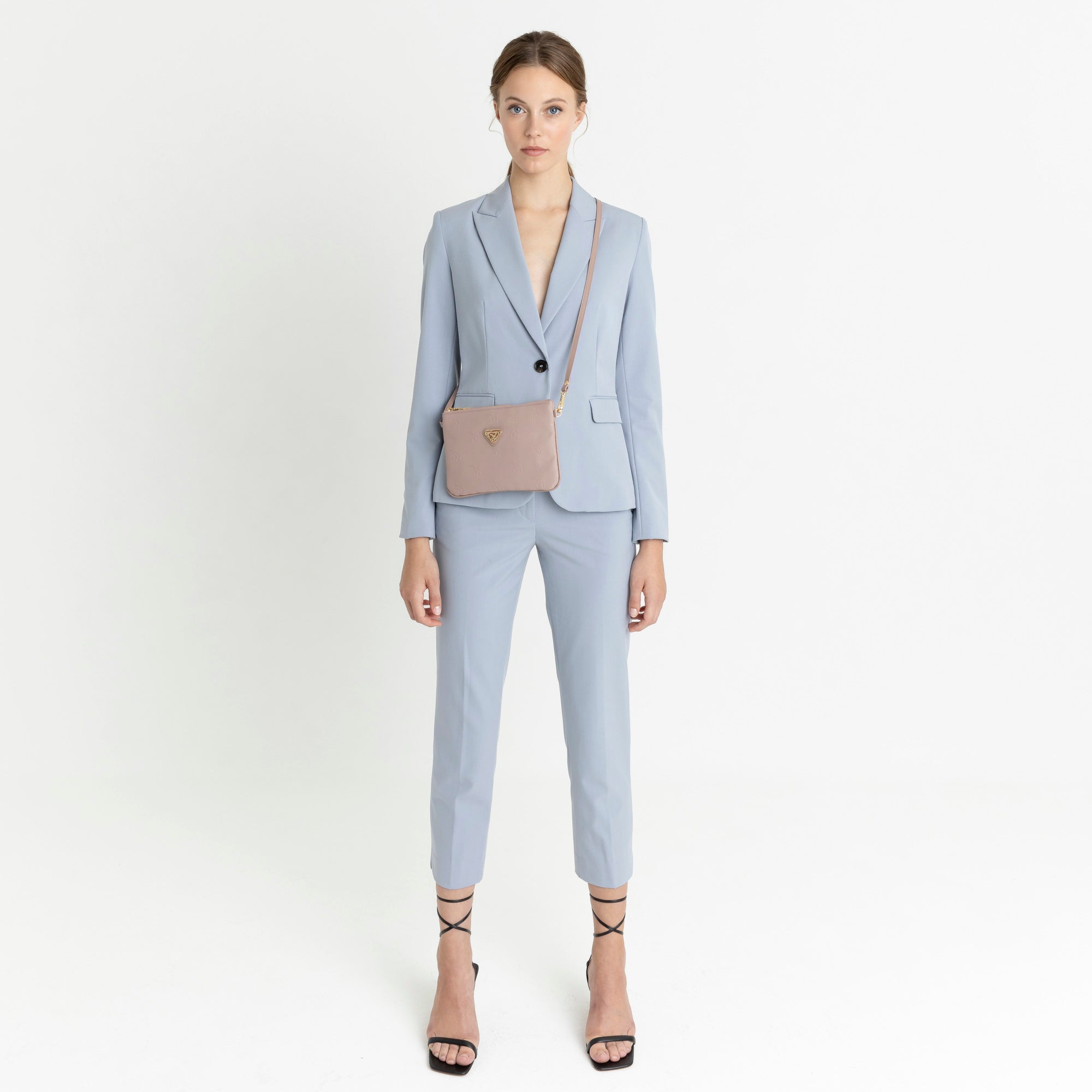 TAMINS | Umhängetasche soft rosé/gold - FULL BODY