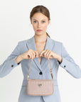 MISSY | Schultertasche soft rosé/gold - ON BODY