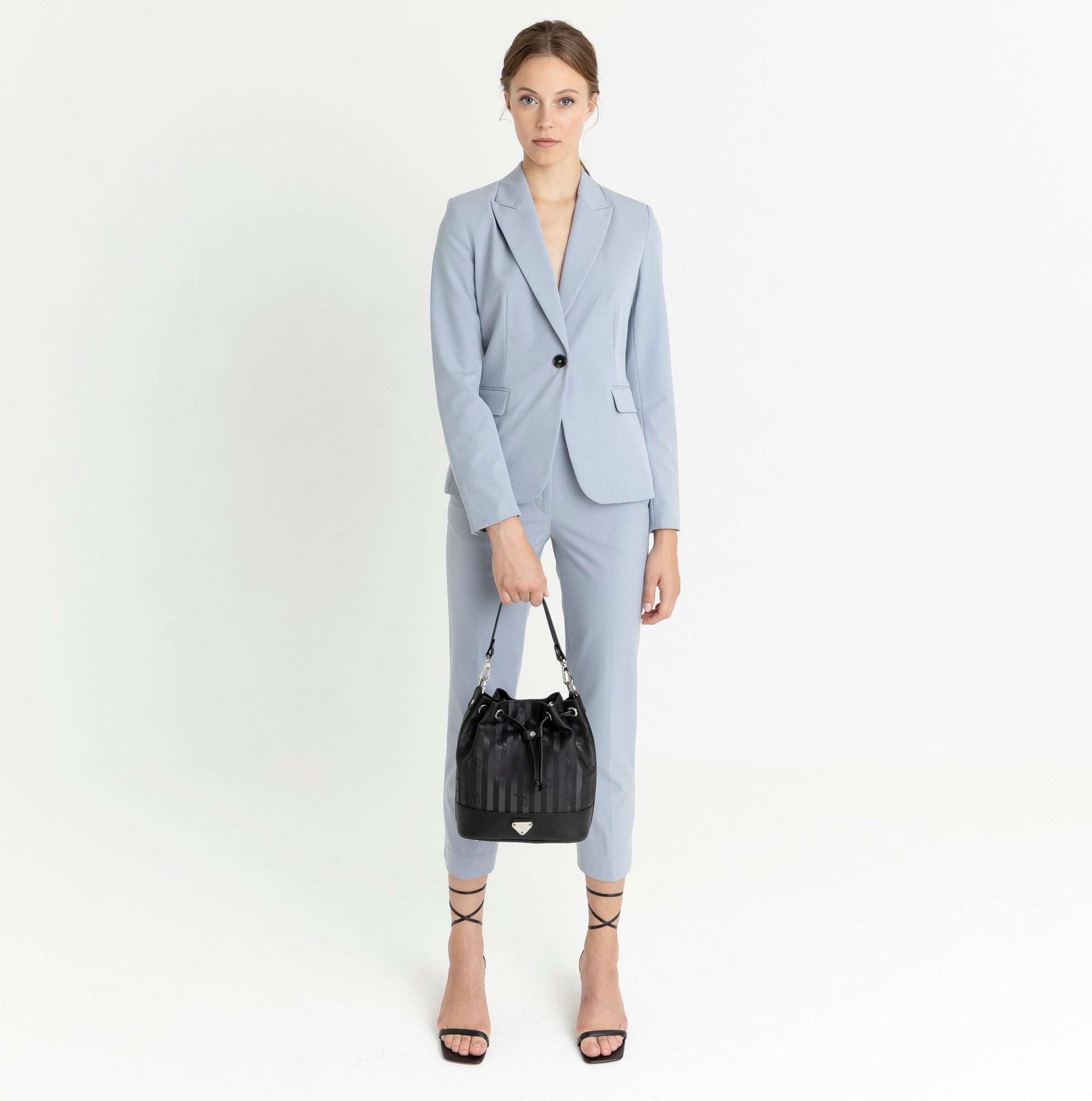 SION | Beuteltasche classic schwarz/silber - FULL BODY