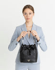 SION | Beuteltasche classic schwarz/silber - ON BODY