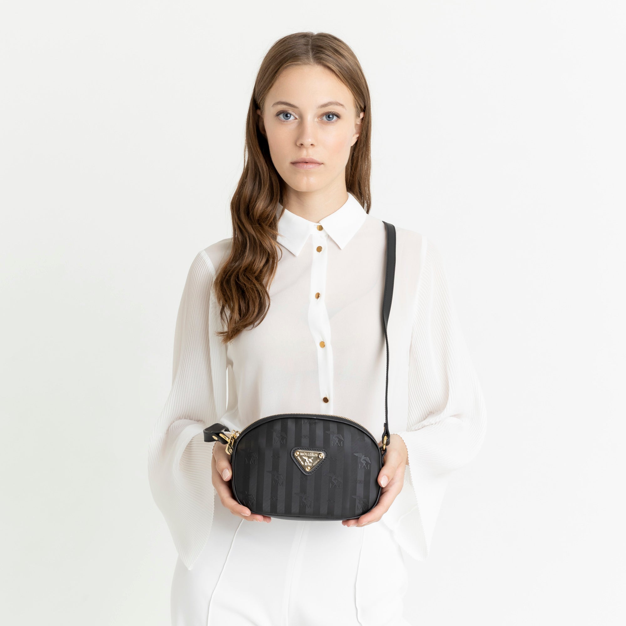 ORVIN | Umhängetasche classic schwarz/gold - ON BODY