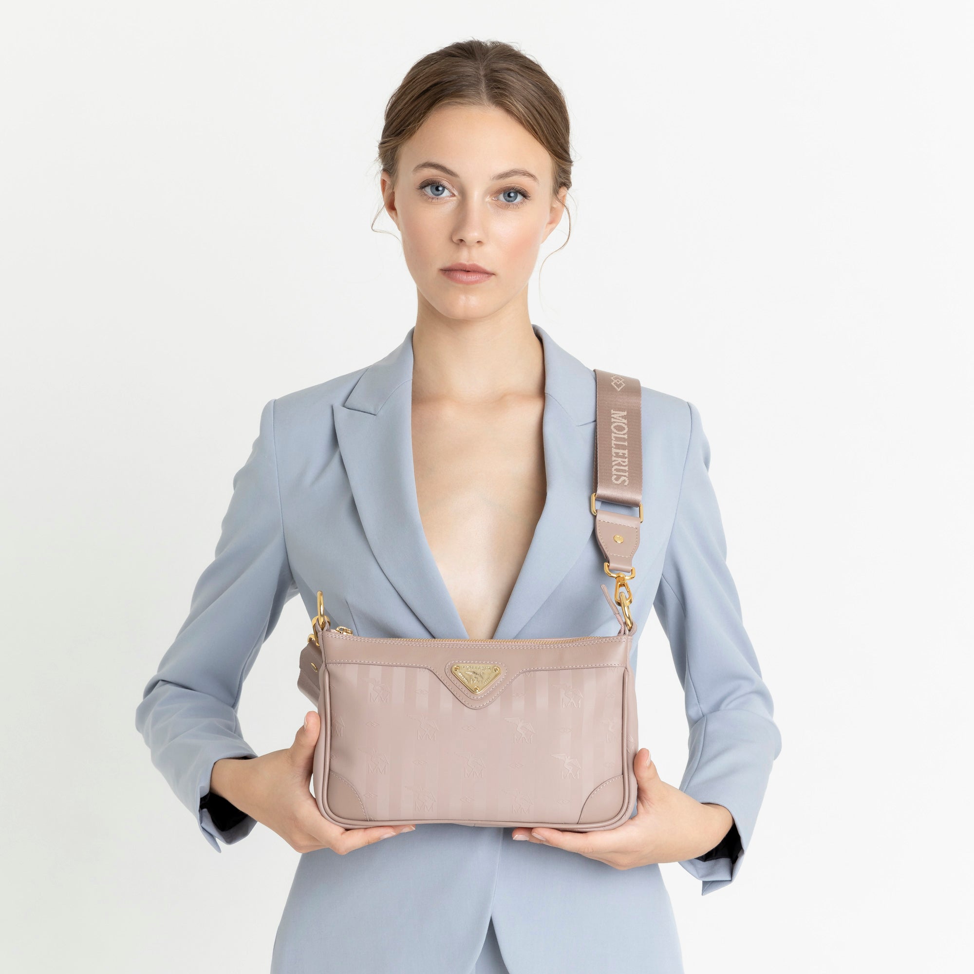 FLUMS | Umhängetasche soft rosé/gold - ON BODY