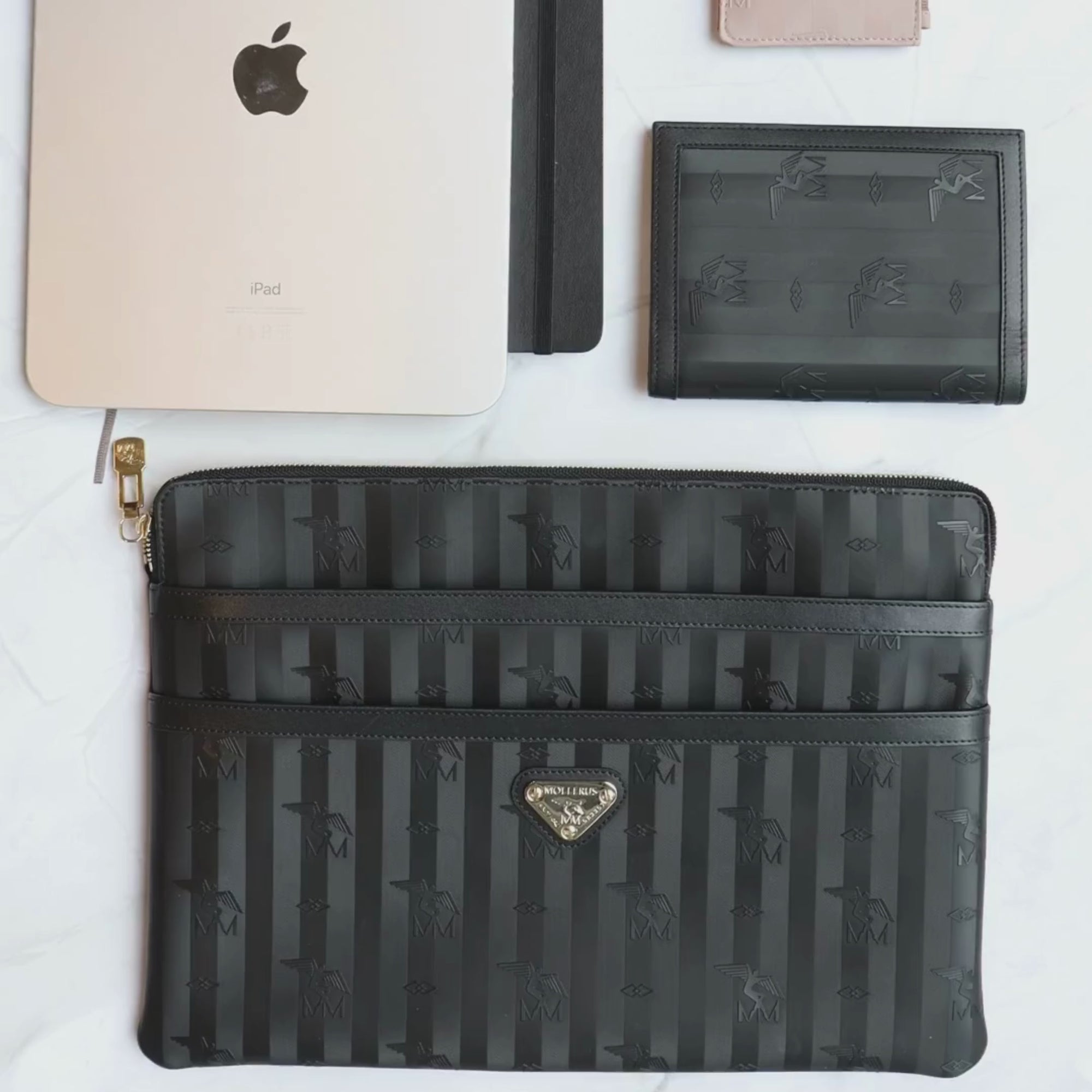 SCHÖTZ | Laptoptasche classic schwarz/gold - video