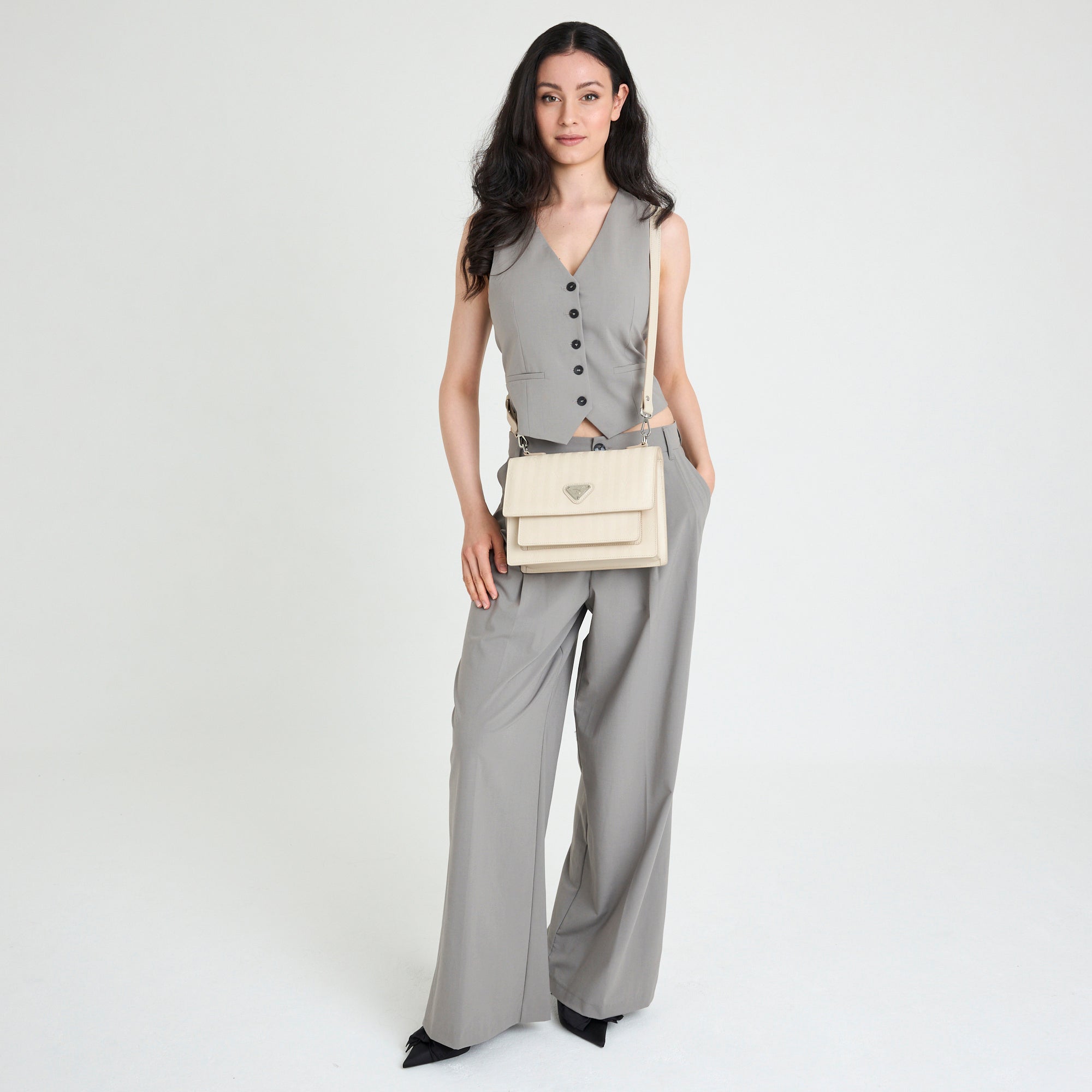 FEY | Umhängetasche pearl/silber - full body