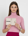 SAENTIS | Portemonnaie pearl weiss/silber - full body