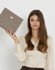 REUTE | Necessaire Pecarus taupe/rosè/silber - full body