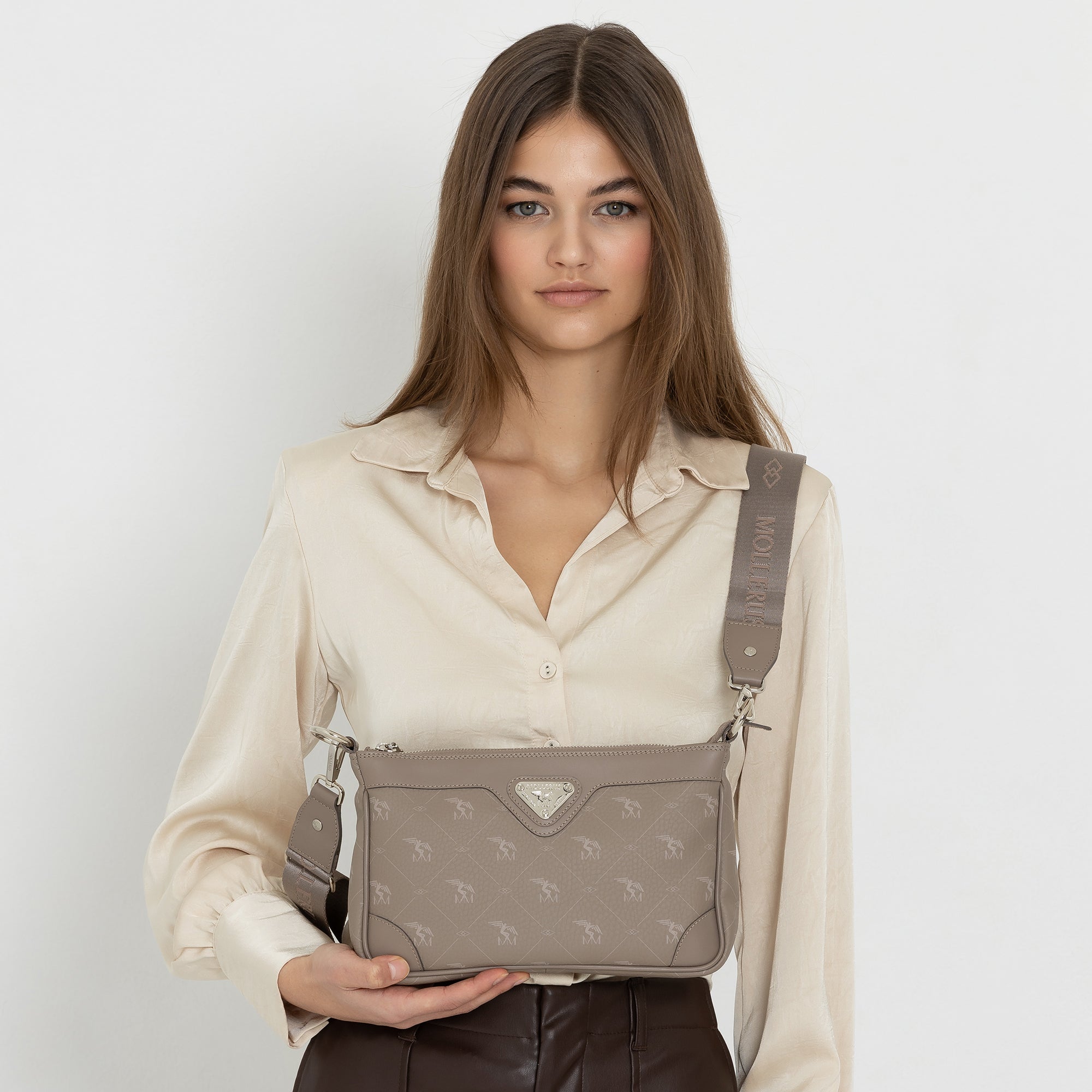 FLUMS | Umhängetasche Pecarus taupe/rosè/silber - ON BODY