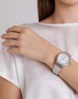 FIRST LADY ENGADIN | Armbanduhr Edelstahl Zifferblatt weiss/ Lünette Swarovski - on body Frau