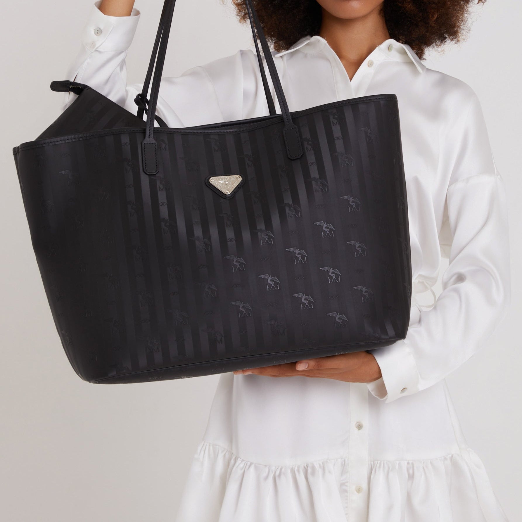 ZUERICH | Shopper classic schwarz/silber - CLOSE UP