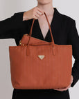 BERN | Shopper sahara braun/gold - close up