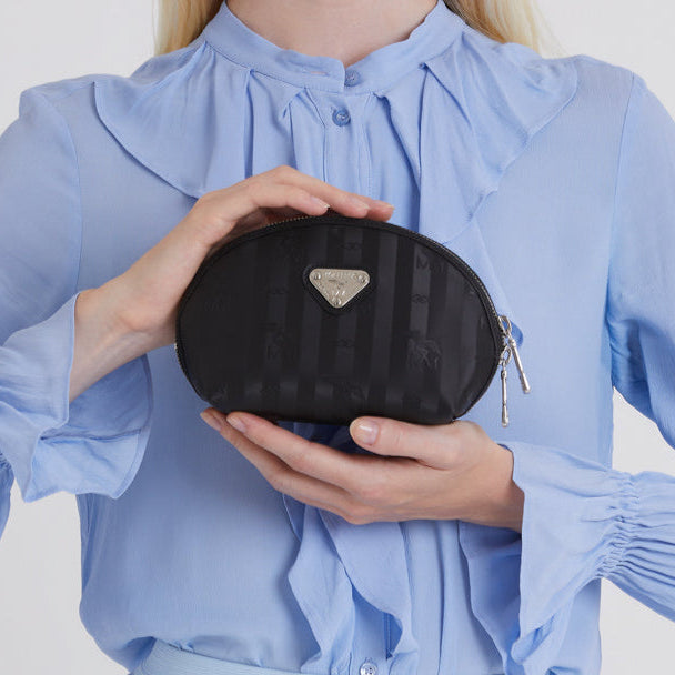 GAEBRIS | Necessaire classic schwarz/silber - on body¨