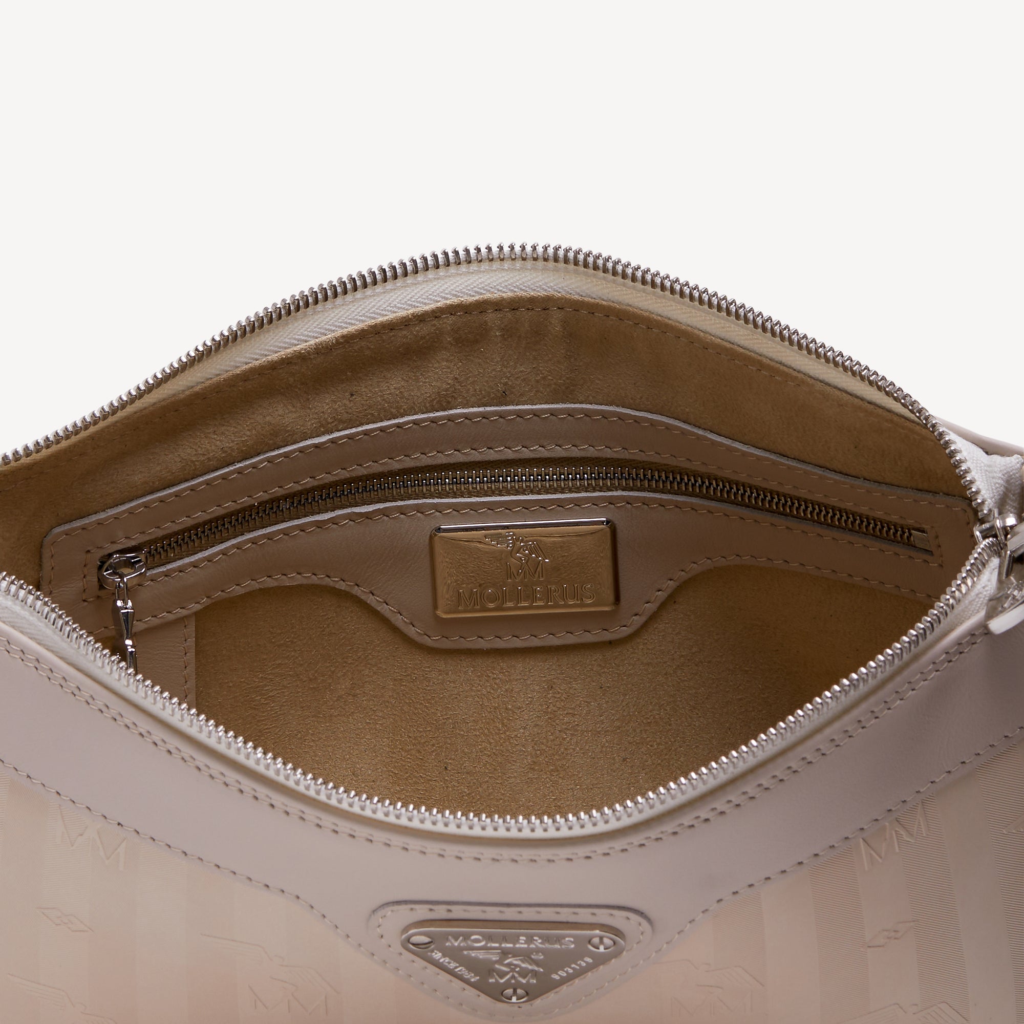 FLUMS | Umhängetasche pearl weiss/silber - von innen